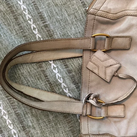 Yves Saint Laurent Downtown Gold ombré Tote Bag - Picture 12 of 16